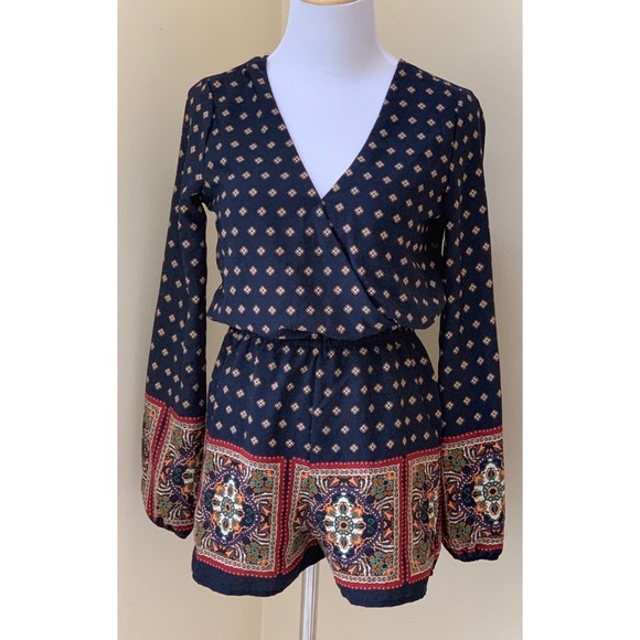 Romeo & Juliet Couture Romper - Picture 2 of 6